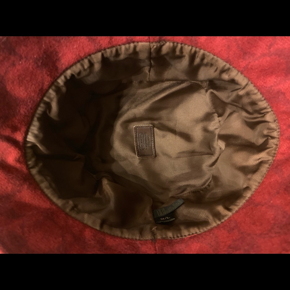 Coach hat - Picture 3 of 3